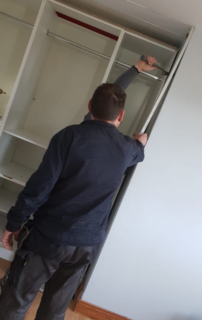 removing-sliderobes removing-sliderobes