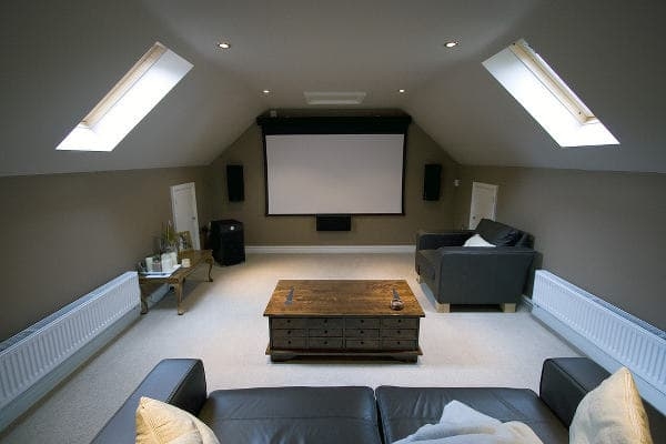 tv / games room